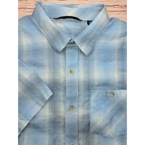Travis Mathew Mens Blue Plaid Shirt Medium Lightweight Short Sleeve - Picture 4 of 7